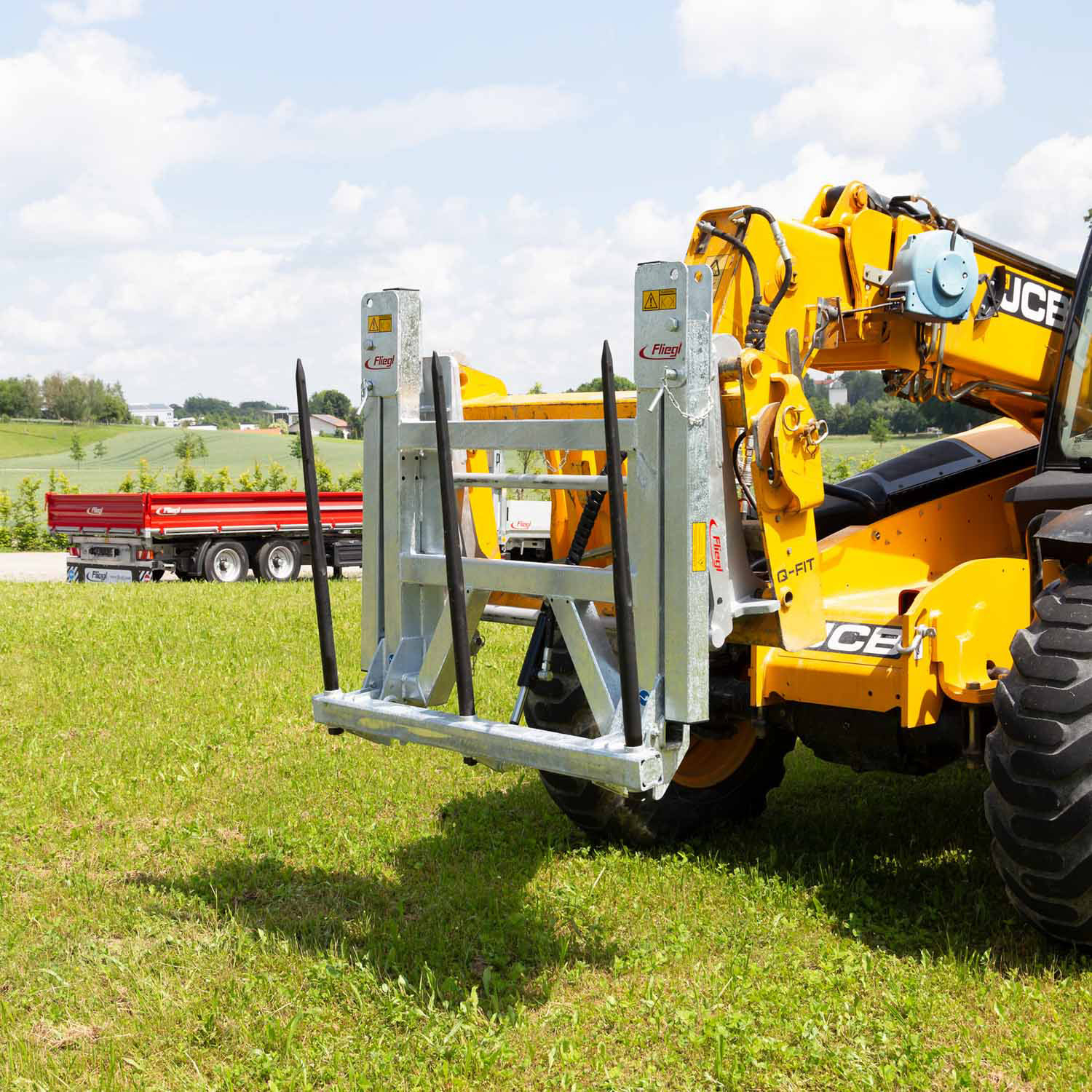 Fliegl Ballengabel hydraulisch klappbar Euroaufnahme Dreipunktaufnahme – Bild 8