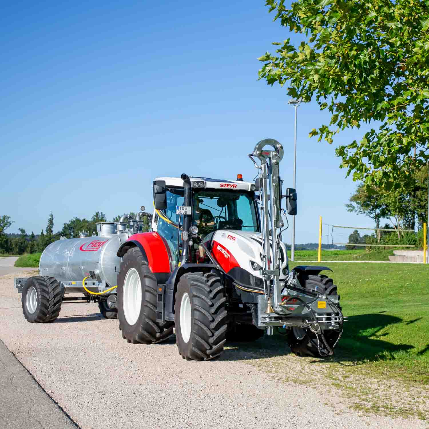 Fliegl Gießarm für Traktoren – Bild 4