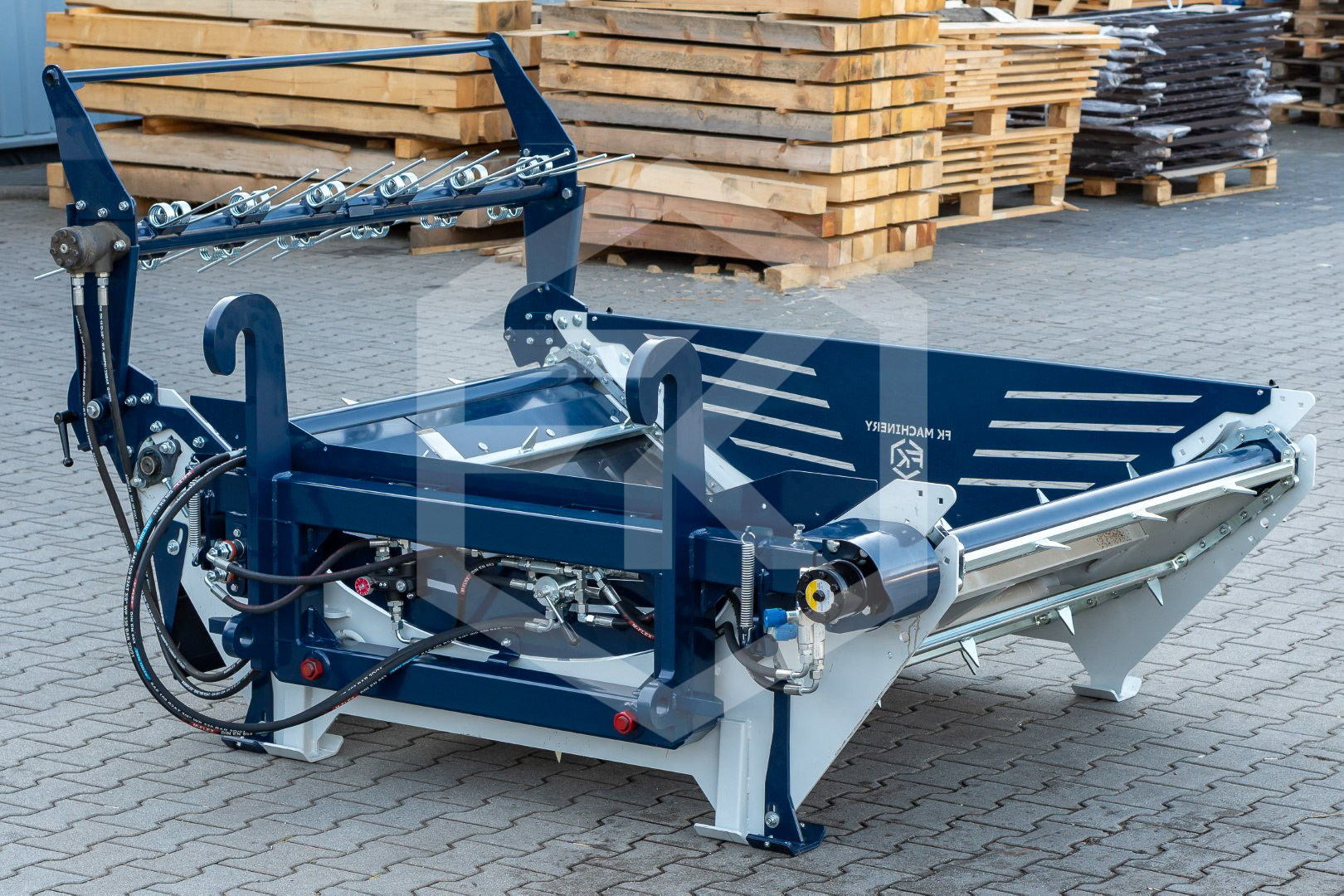 FK Machinery Rundballenabwickler mit Rotor BPBR Euroaufnahme KAT I KAT II – Bild 4