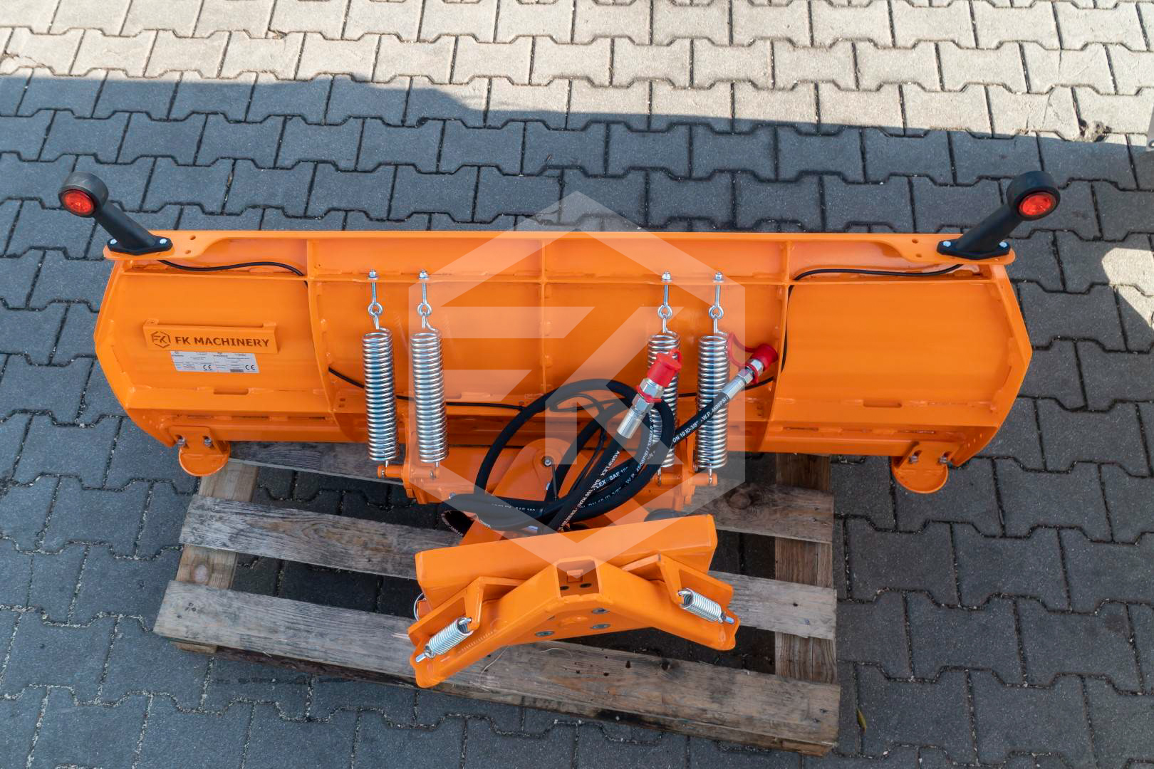 FK Machinery Schneepflug Gerade Kommunal CPK 120 Euroaufnahme Hoflader Kommunalschlepper – Bild 3