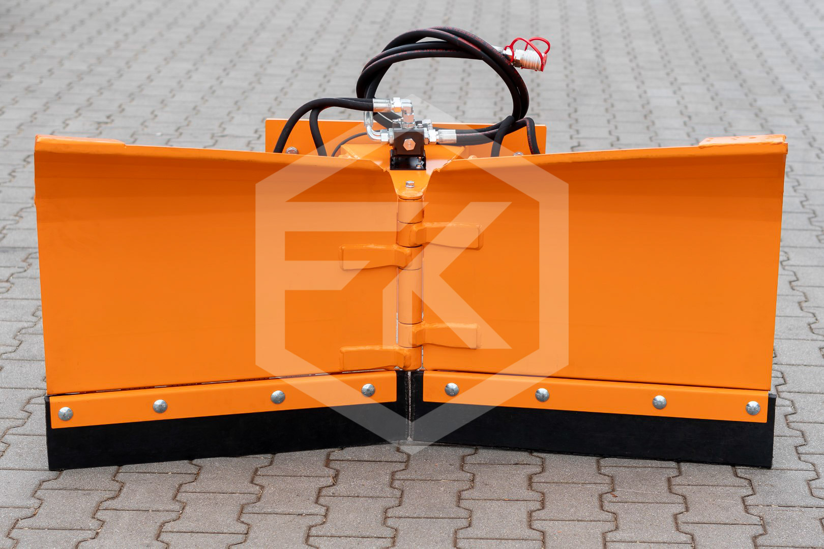 FK Machinery Schneepflug Vario Kommunal CPKV 130 Euroaufnahme Hoflader Kommunalschlepper – Bild 13
